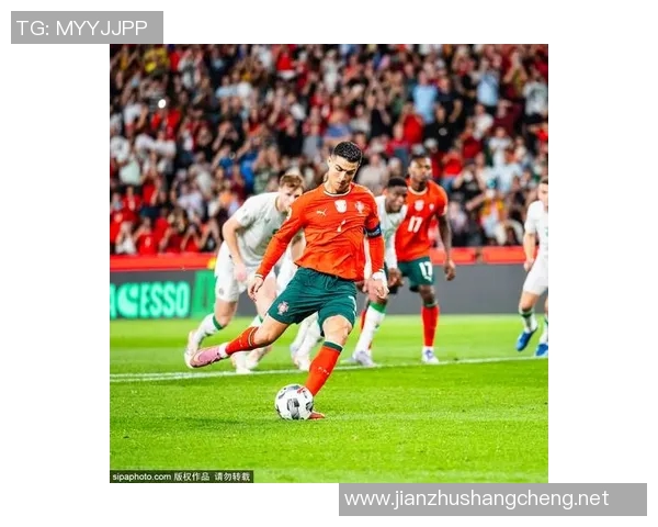 世预赛葡萄牙1-0爱尔兰迎3连胜 C罗中柱+点球被扑 内维斯补时绝杀